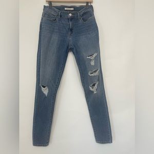 Levi’s 710 Super Skinny Distressed Denim Jeans. Size waist: 30 length: 32